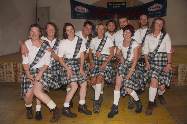 Die Flying Kilts